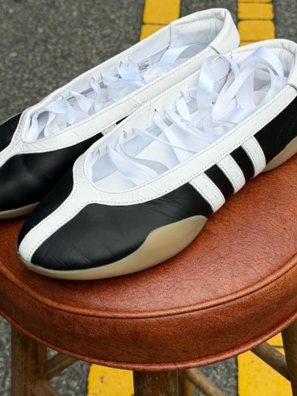 Adidas Originals Taekwondo Mei ballet flats in black and white🦋